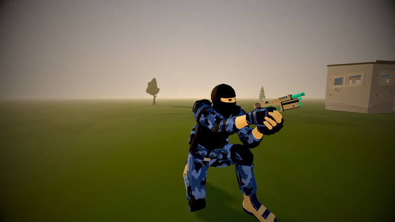 Un joueur est à genoux dans l'herbe et vise avec un pistolet. Derrière, dans la brume, il y a un arbre et un petit bâtiment.